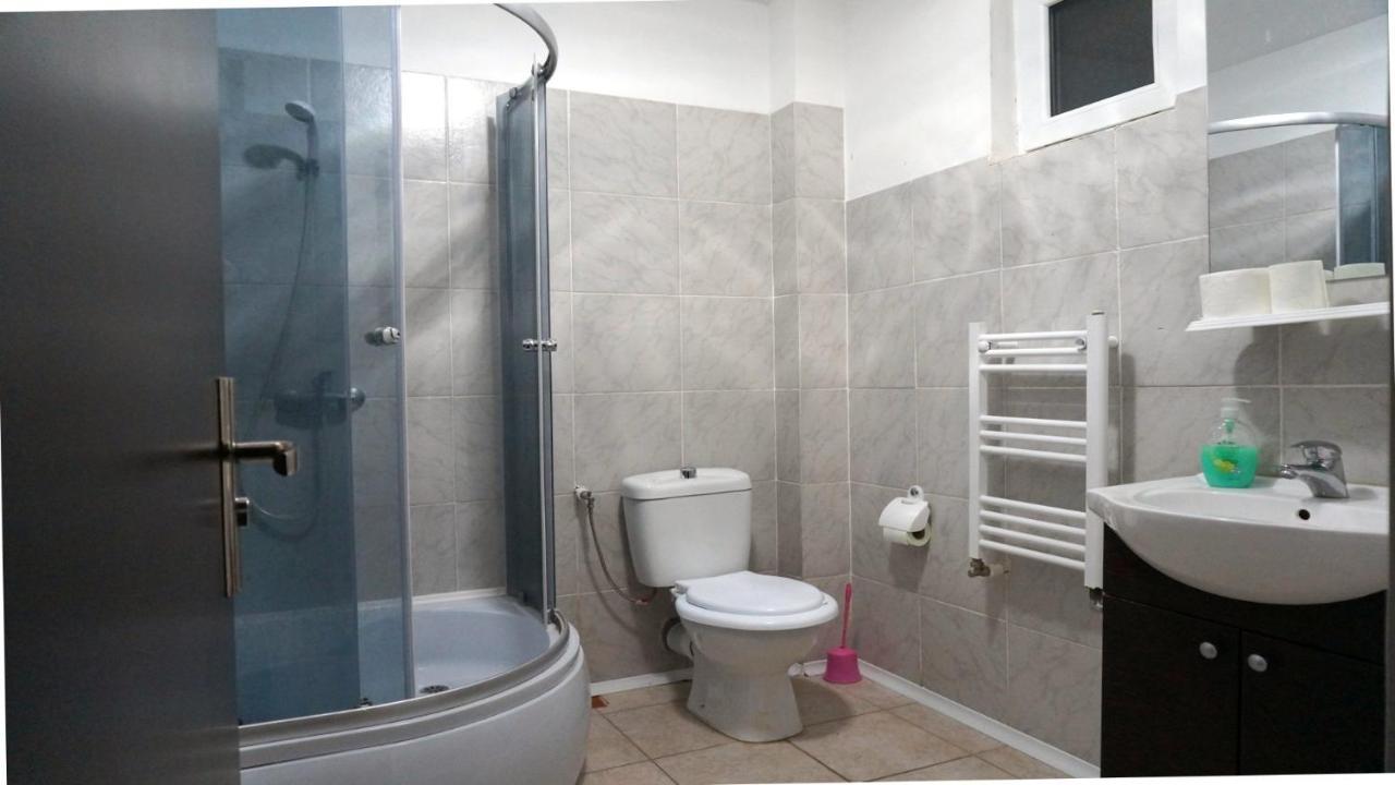 Buget B&B ฟอคชานิ ภายนอก รูปภาพ